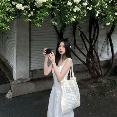百花盛放